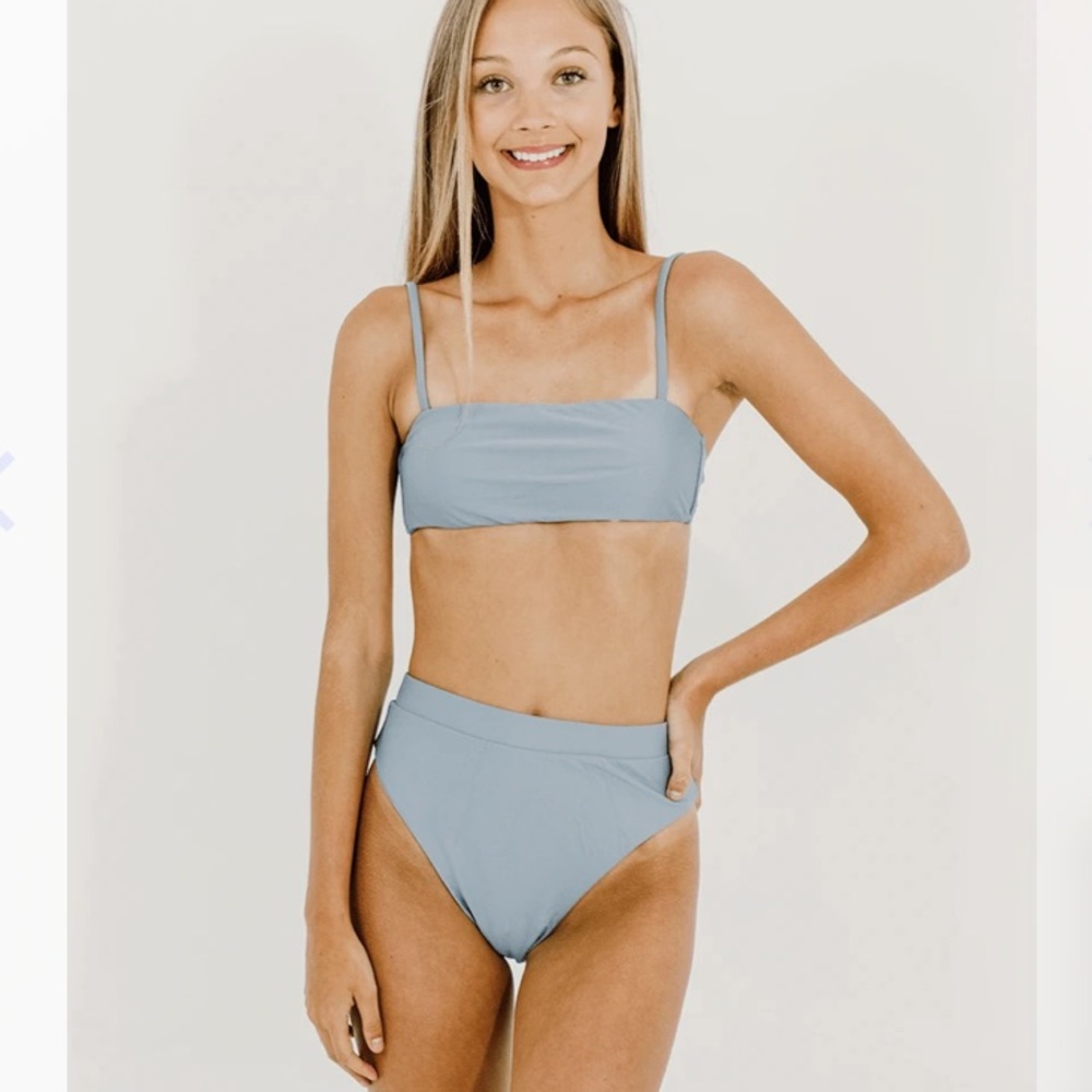 Bikini set, high rise bottoms